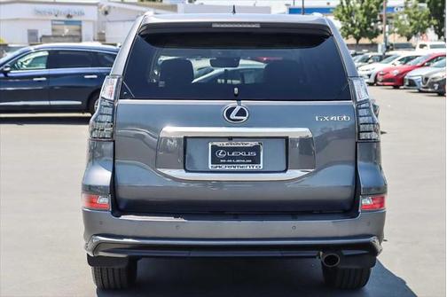 2023 Lexus GX 460 Premium