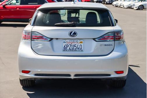 2011 Lexus CT 200h Premium