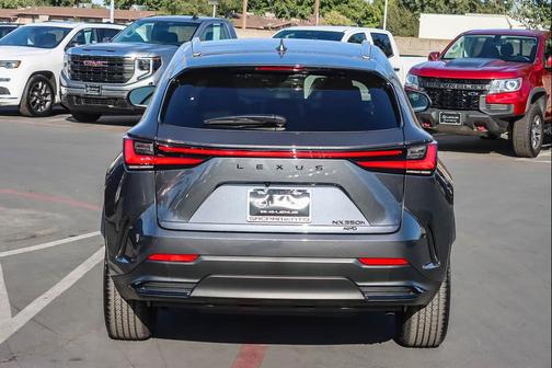 2026 Lexus NX 350h NX 350h Luxury