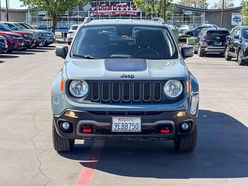 2018 Jeep Renegade Trailhawk