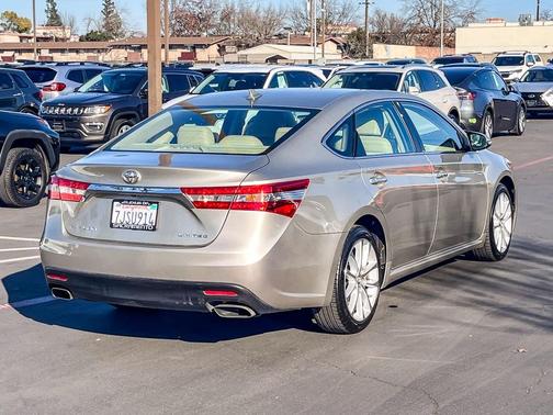 2014 Toyota Avalon Limited