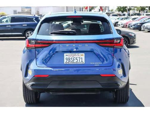 2022 Lexus NX 450h+ Luxury