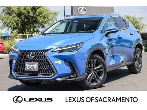 2022 Lexus NX 450h+ Luxury