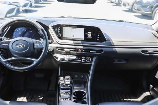 2023 Hyundai SONATA Hybrid Limited
