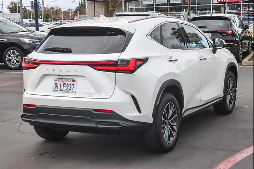 2024 Lexus NX 350h Premium