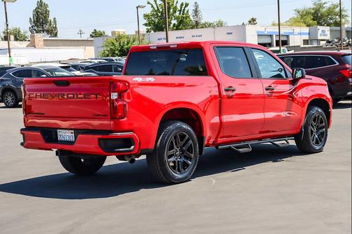 2022 Chevrolet Silverado 1500 Custom