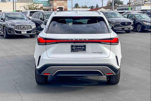 Eminent White Pearl 2026 Lexus RX 350h Premium+