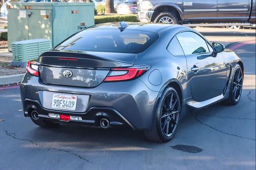 2022 Toyota GR86 Premium
