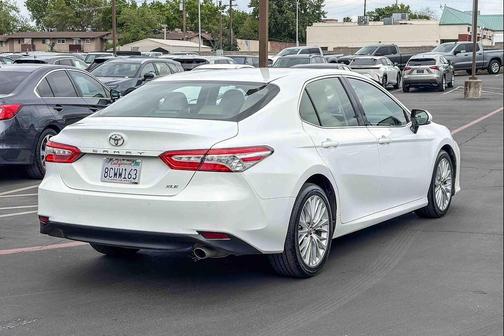 2018 Toyota Camry XLE