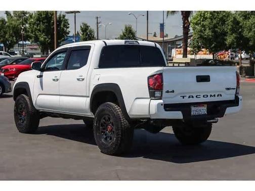 2017 Toyota Tacoma Base