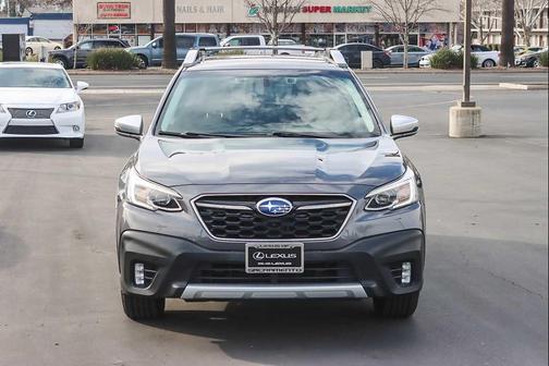 2022 Subaru Outback Touring XT