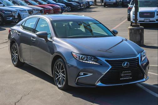 2017 Lexus ES 350 Base
