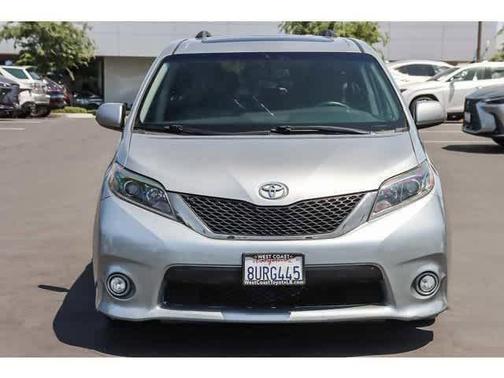 2017 Toyota Sienna SE