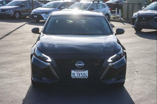 2024 Nissan Altima SR FWD