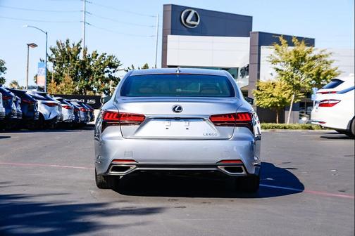 2023 Lexus LS 500 Base