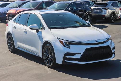 2024 Toyota Corolla Hybrid SE