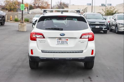 2017 Subaru Outback 3.6R Touring