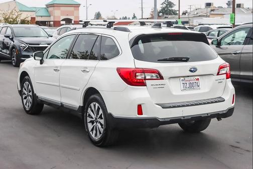 2017 Subaru Outback 3.6R Touring