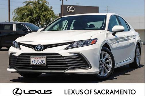 2024 Toyota Camry LE