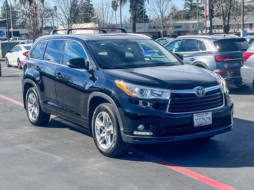 2014 Toyota Highlander Limited Platinum