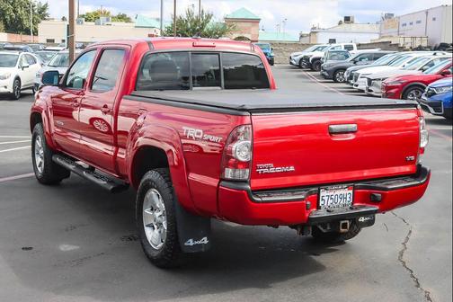 2015 Toyota Tacoma Base
