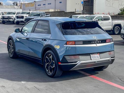 2022 Hyundai IONIQ 5 SE
