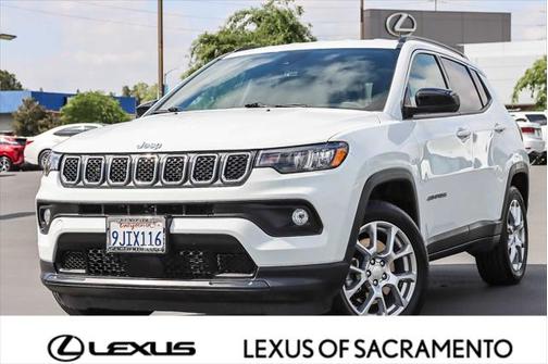 2023 Jeep Compass Latitude Lux