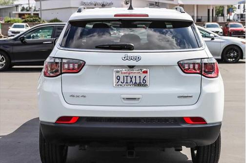 2023 Jeep Compass Latitude Lux