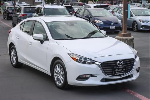 2018 Mazda Mazda3 Sport