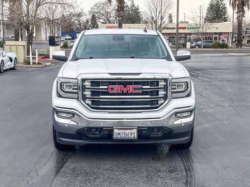 2017 GMC Sierra 1500 SLT