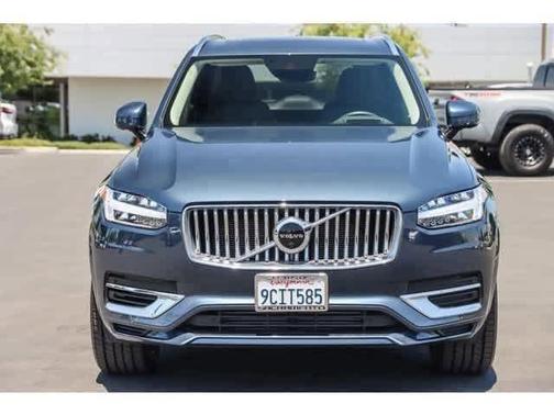 2022 Volvo XC90 Recharge Plug-In Hybrid T8 Inscription 6 Passenger