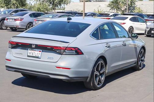 2023 Honda Accord Hybrid Base