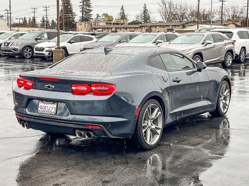 2023 Chevrolet Camaro RWD Coupe LT1