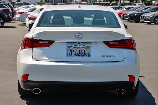 2016 Lexus IS 200t Base