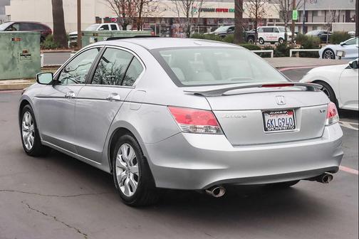 2010 Honda Accord 4dr V6 Auto