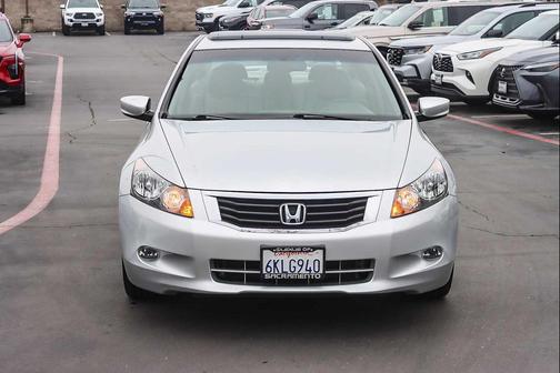 2010 Honda Accord 4dr V6 Auto