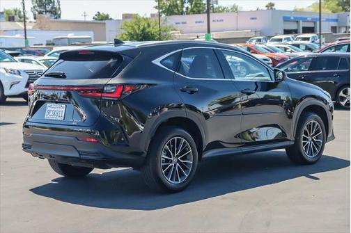 2022 Lexus NX 350h AWD