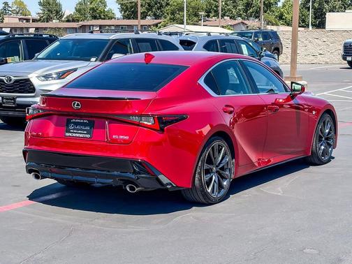 Infrared 2023 Lexus IS 350 Base