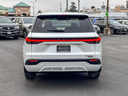 2026 Lexus TX 500h F SPORT Premium