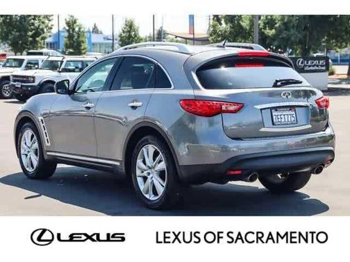 2014 INFINITI QX70 Base