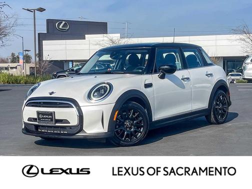 2023 MINI Hardtop Cooper