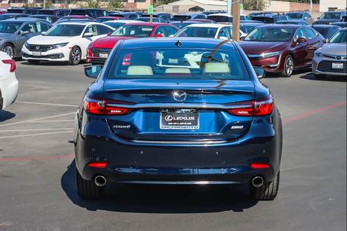 2018 Mazda Mazda6 Signature