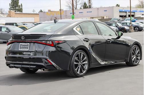 2023 Lexus IS 350 F Sport