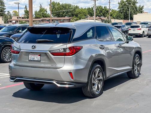 Atomic Silver 2019 Lexus RX 350L Luxury