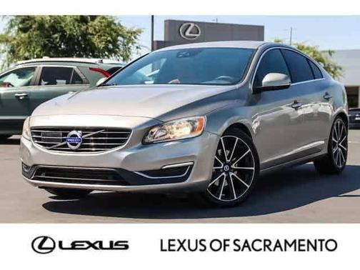 2016 Volvo S60 T5 Drive-E Premier