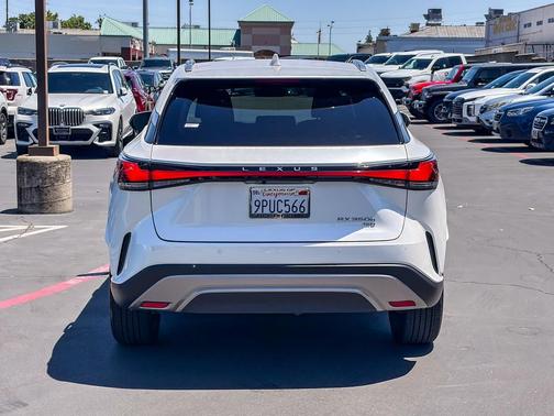 Eminent White Pearl 2025 Lexus RX 350h Premium