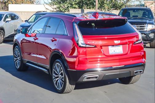 2024 Cadillac XT4 Sport