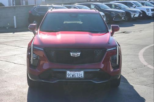 2024 Cadillac XT4 Sport