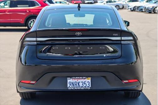 2024 Toyota Prius Prime SE