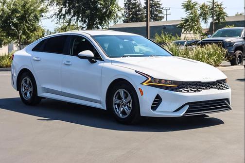 2023 Kia K5 LXS